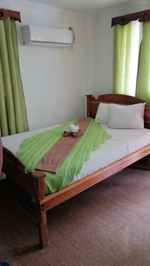 בוקס דל טורו Hotel Don Chicho מראה חיצוני תמונה
