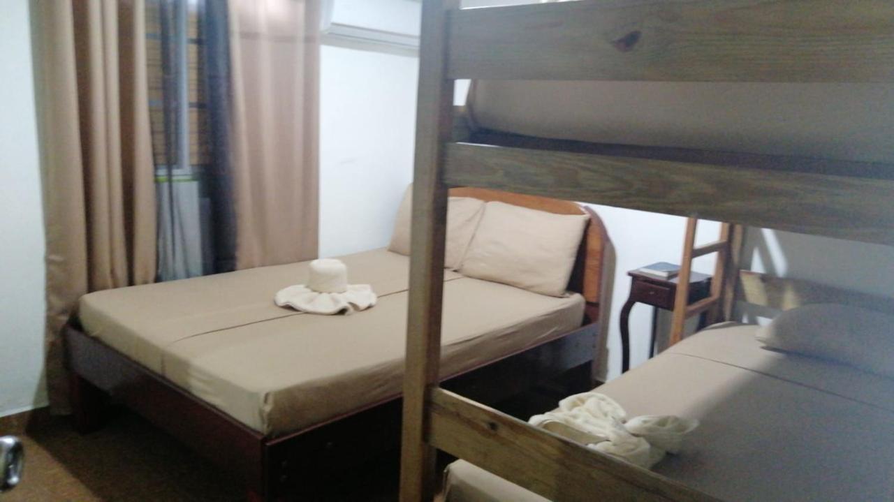 בוקס דל טורו Hotel Don Chicho מראה חיצוני תמונה
